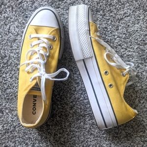 Yellow Platform Converse, size 8.5/EU 39.5